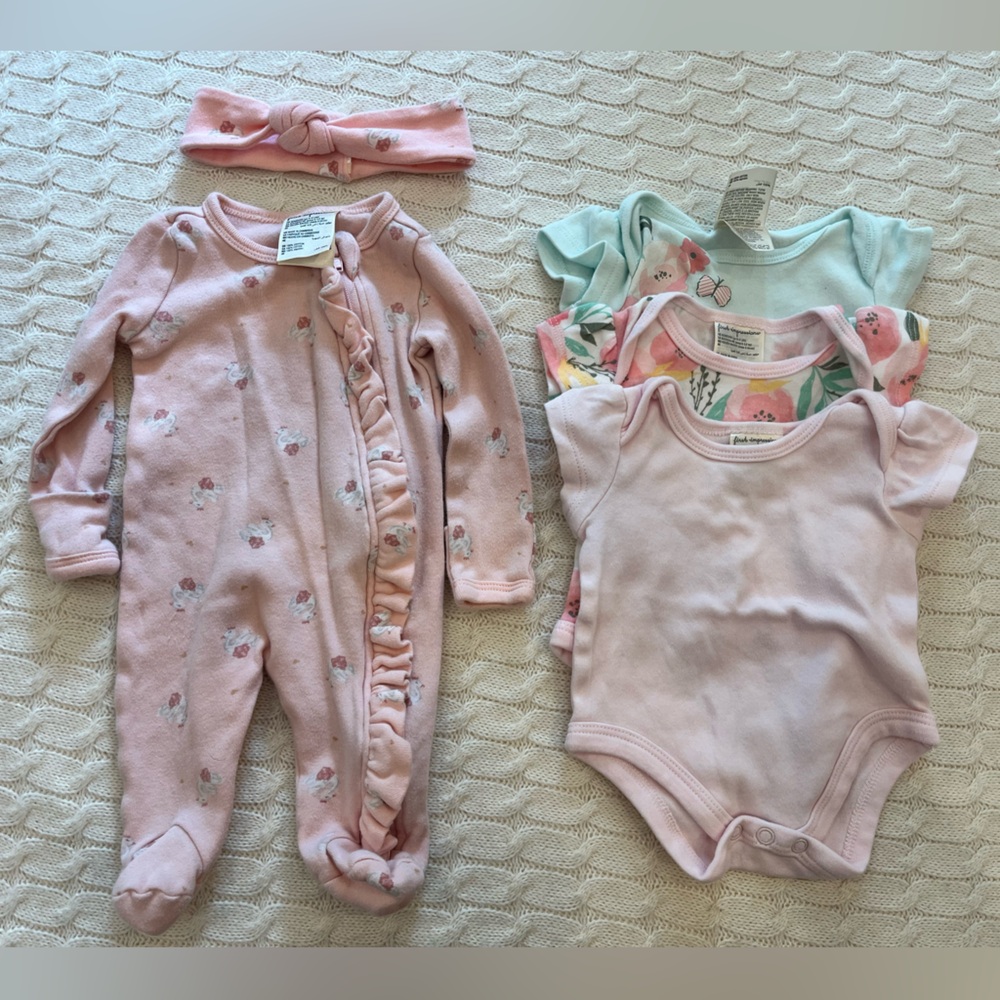Newborn clothing Bundle!